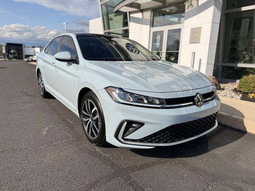 Gray 2026 Volkswagen Jetta 1.4T SE