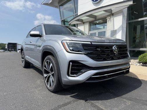 2025 Volkswagen Atlas Cross Sport 2.0T SEL Premium