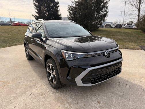 2026 Volkswagen Taos SEL