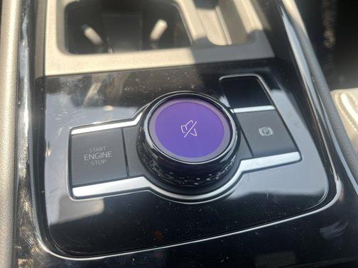 2025 Volkswagen Tiguan 2.0T SEL R-Line 4MOTION