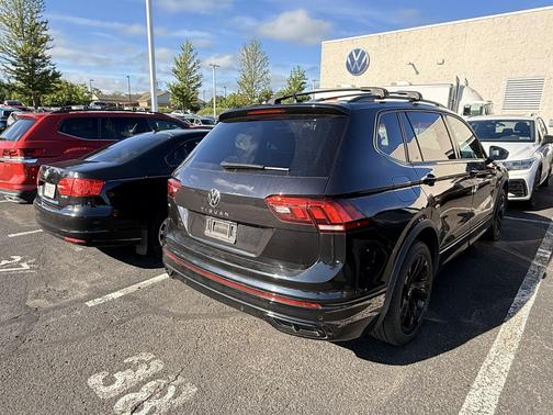 Black 2023 Volkswagen Tiguan 2.0T SE R-Line Black