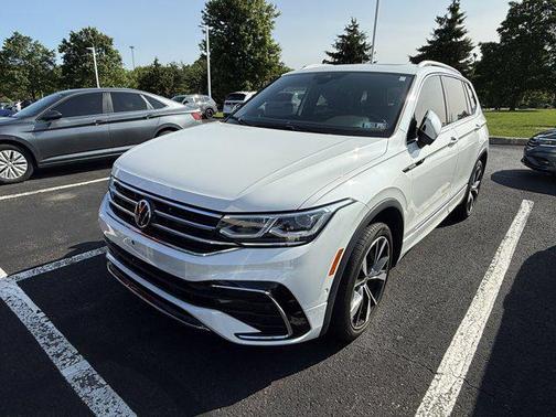 2022 Volkswagen Tiguan 2.0T SEL R-Line 4MOTION