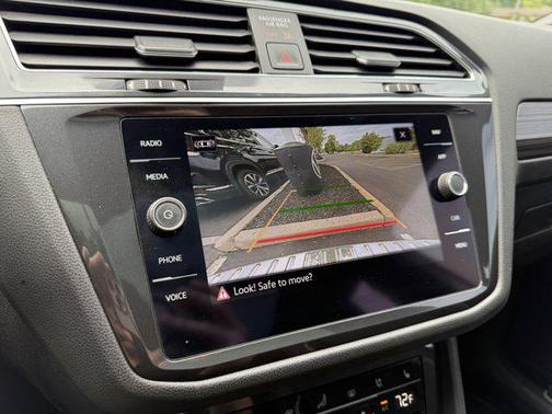 2022 Volkswagen Tiguan 2.0T SEL R-Line 4MOTION