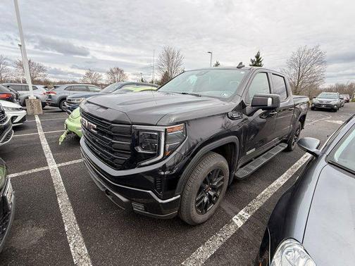 2022 GMC Sierra 1500 Elevation