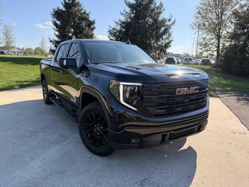 Onyx Black 2022 GMC Sierra 1500 Elevation