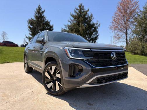 2026 Volkswagen Atlas Cross Sport 2.0T SEL