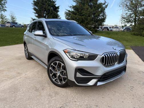 Glacier Silver Metallic 2021 BMW X1 xDrive28i