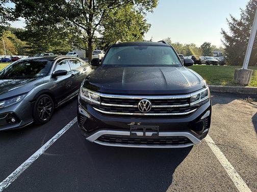 2022 Volkswagen Atlas 3.6L SE w/Technology