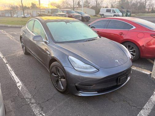 2019 Tesla Model 3 Standard Range Plus