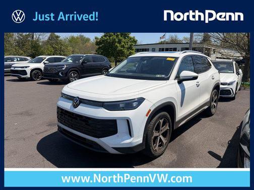 Pure White 2025 Volkswagen Tiguan 2.0T SE 4MOTION