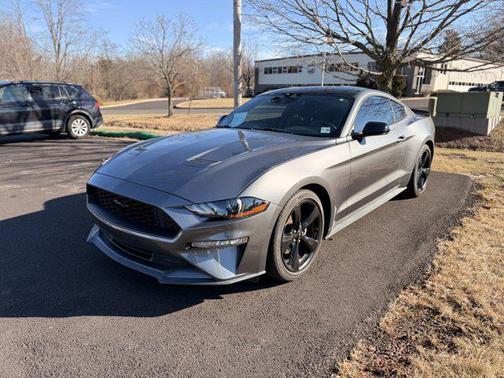 2021 Ford Mustang EcoBoost