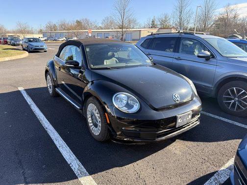 2016 Volkswagen Beetle 1.8T S