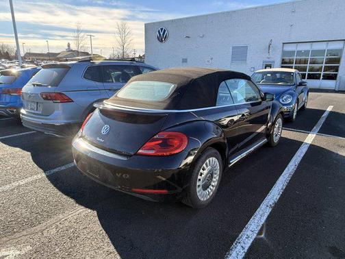 2016 Volkswagen Beetle 1.8T S