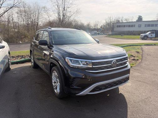 2023 Volkswagen Atlas 3.6L SE w/Technology