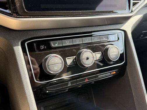 2023 Volkswagen Atlas 3.6L SE w/Technology