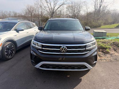 2023 Volkswagen Atlas 3.6L SE w/Technology