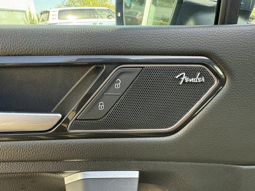 2022 Volkswagen Tiguan 2.0T SEL R-Line 4MOTION