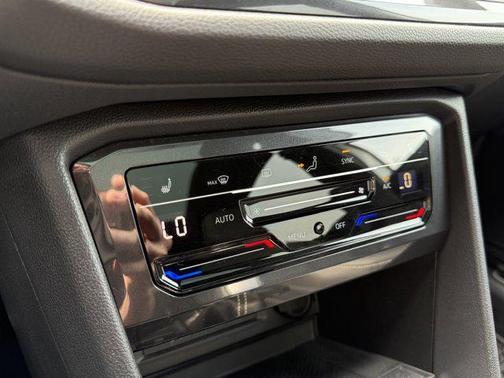 2024 Volkswagen Tiguan 2.0T SE R-Line Black 4MOTION