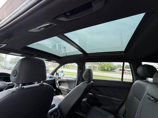 2024 Volkswagen Tiguan 2.0T SE R-Line Black 4MOTION
