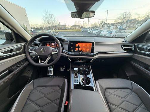 2025 Volkswagen Atlas 2.0T Peak Edition