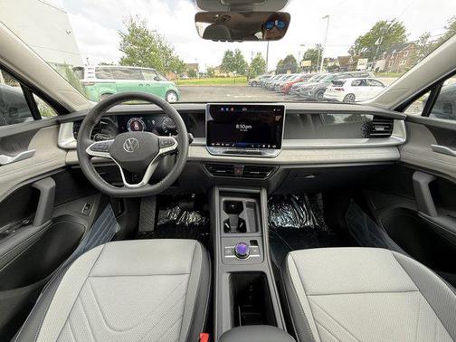 2025 Volkswagen Tiguan 2.0T SE 4MOTION