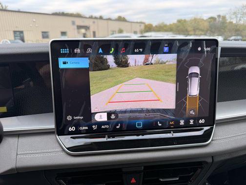 2025 Volkswagen Tiguan 2.0T SE 4MOTION