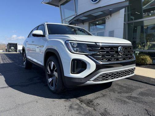 2025 Volkswagen Atlas Cross Sport 2.0T SE w/Technology 4MOTION