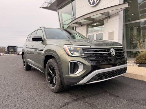 2026 Volkswagen Atlas 2.0T Peak Edition