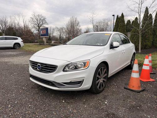 2017 Volvo S60 Inscription T5