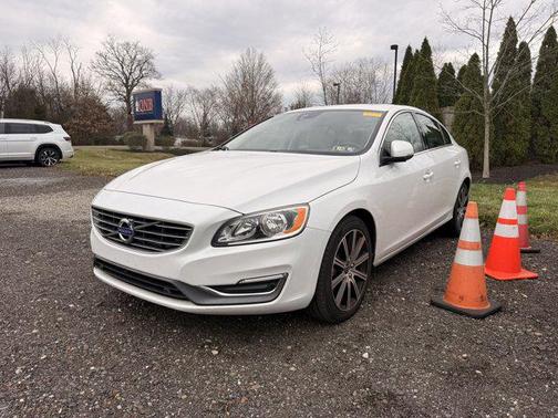 2017 Volvo S60 Inscription T5