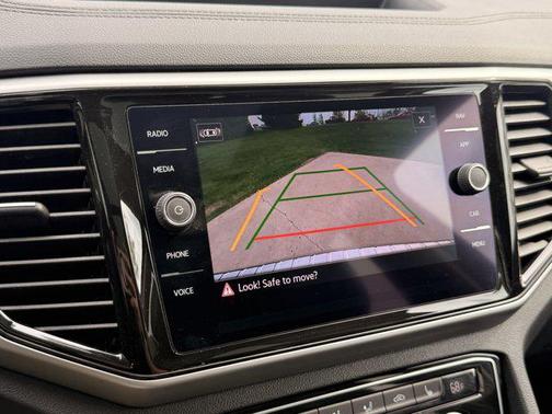 2022 Volkswagen Atlas 3.6L SEL