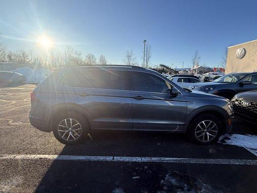 2019 Volkswagen Tiguan 2.0T SE 4MOTION