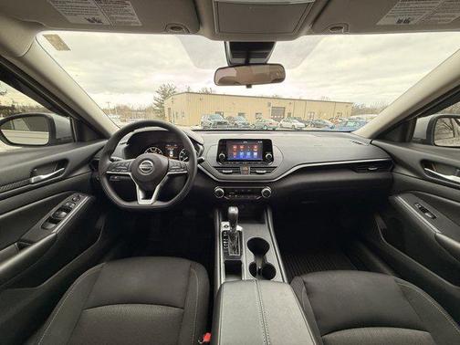 2022 Nissan Altima S FWD