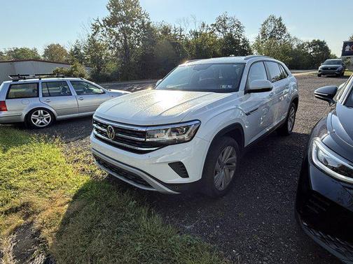 2022 Volkswagen Atlas Cross Sport 3.6L V6 SE w/Technology