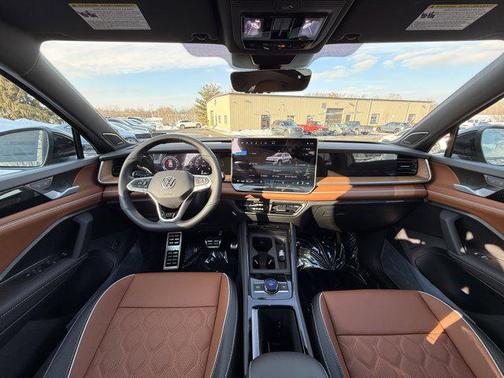 2026 Volkswagen Tiguan 2.0T SEL R-Line 4MOTION