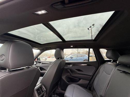 2026 Volkswagen Tiguan 2.0T SE R-Line Black 4MOTION