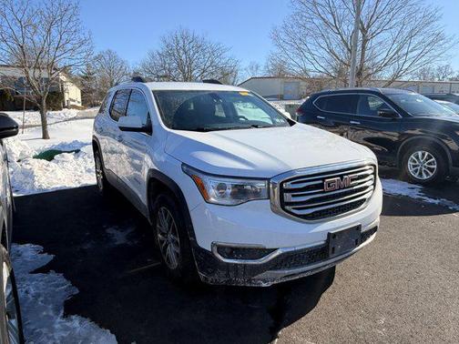 2017 GMC Acadia SLE-2