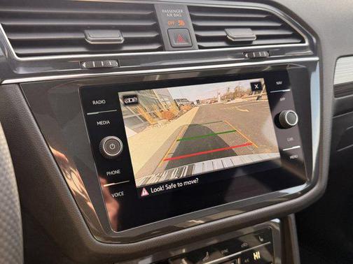 2022 Volkswagen Tiguan 2.0T SEL R-Line 4MOTION