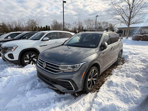 2022 Volkswagen Tiguan 2.0T SEL R-Line 4MOTION