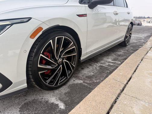 2023 Volkswagen Golf GTI 1.4T TSI