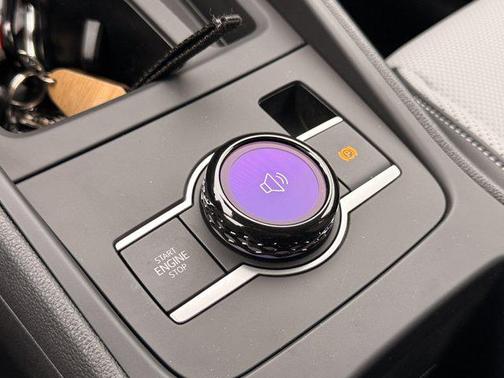 2025 Volkswagen Tiguan 2.0T SE 4MOTION