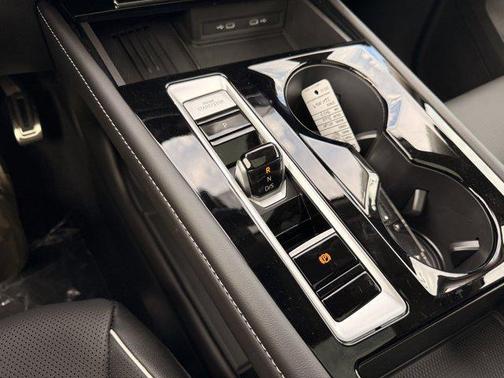 2026 Volkswagen Atlas 2.0T SEL Premium R-Line 4MOTION