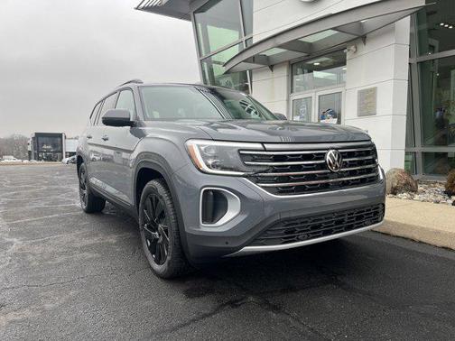 2026 Volkswagen Atlas 2.0T SE w/Technology 4MOTION