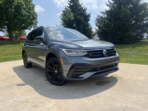2022 Volkswagen Tiguan 2.0T SE R-Line Black 4MOTION