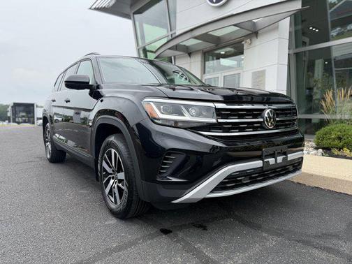2023 Volkswagen Atlas 2.0T SE