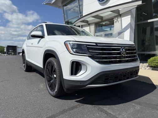 2025 Volkswagen Atlas 2.0T SEL Premium R-Line 4MOTION