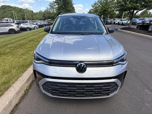 Silver 2023 Volkswagen Taos 1.5T SE
