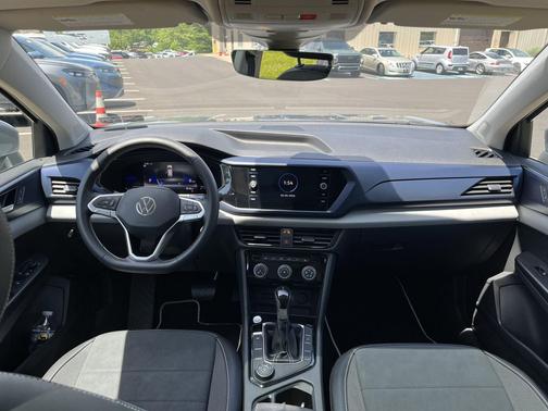 Pyrite Silver Metallic 2023 Volkswagen Taos 1.5T SE