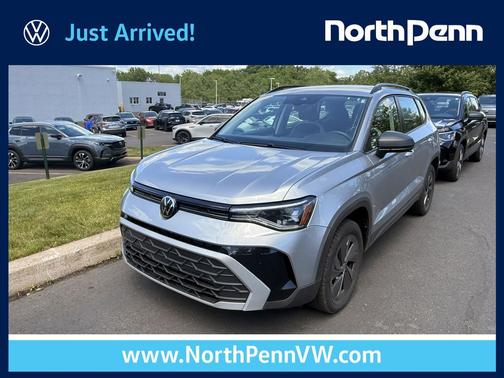 Silver 2023 Volkswagen Taos 1.5T SE