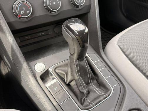 Pyrite Silver Metallic 2022 Volkswagen Taos 1.5T S